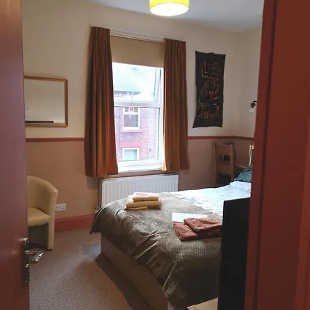 - Sleeps 4
