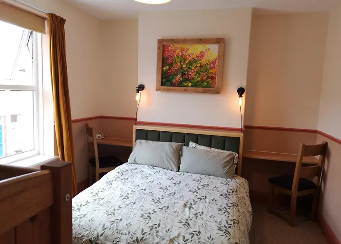 - Family * Carlisle (Cumbria)